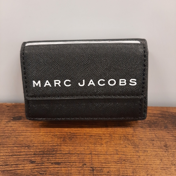 Marc Jacobs Handbags - Marc Jacobs Mini Wallet